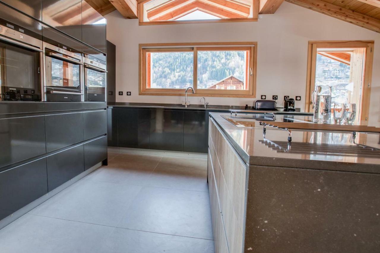 Les Roches Noires Villa Morzine Exterior photo